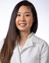 Portrait photo of Sarah Ryu