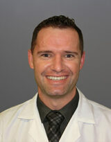 Portrait photo of Tanner Jones